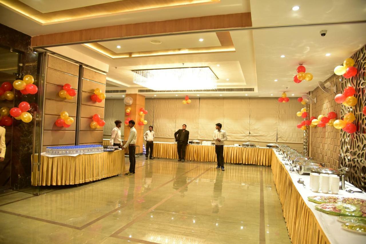 Hotel Orchid Blu Aligarh Exterior photo