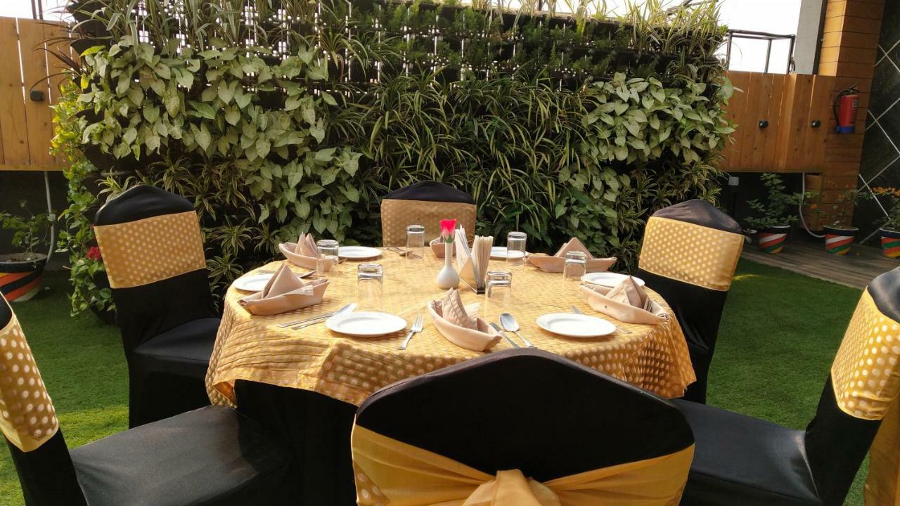 Hotel Orchid Blu Aligarh Exterior photo