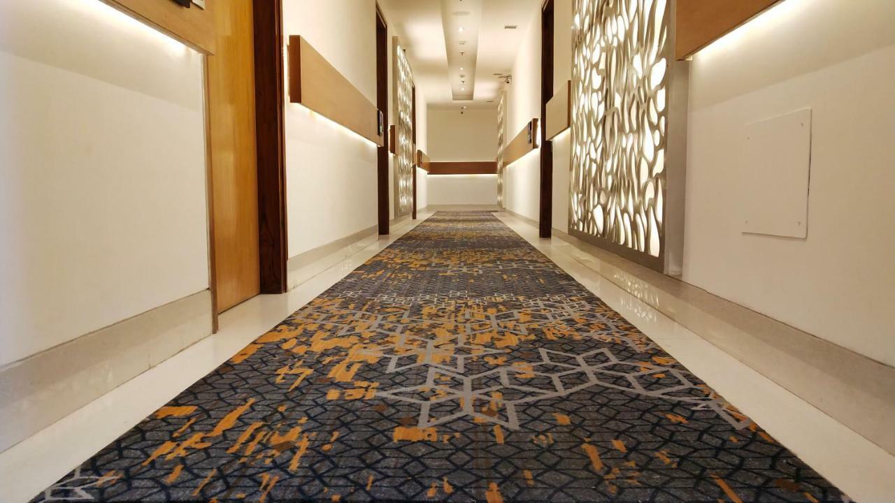 Hotel Orchid Blu Aligarh Exterior photo